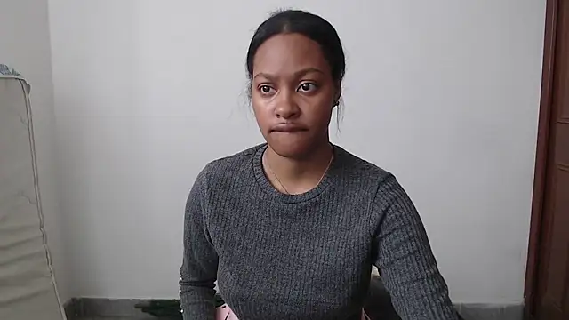 Snapshot of StormiHills chatting on 01.18.26 StormiHills online show from 01.18.26