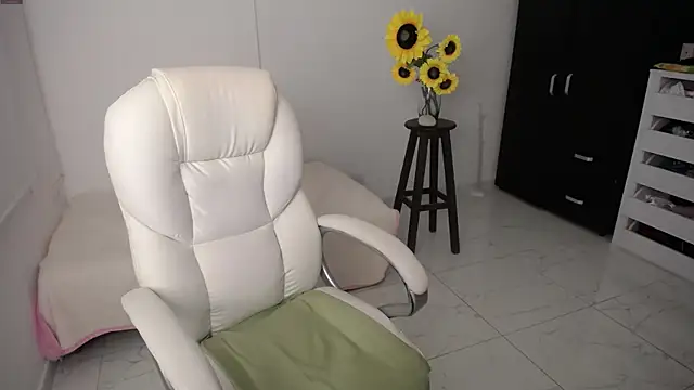 Ghada milf online show from 03.04.25