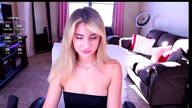 Naughty-Kitty1 online show from 09.23.25