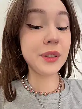 Snapshot of Peachy_Dream chatting on 02.01.26 Peachy Dream online show from 02.01.26