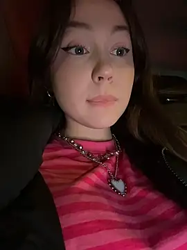 Snapshot of Peachy_Dream chatting on 02.28.26 Peachy Dream online show from 02.28.26