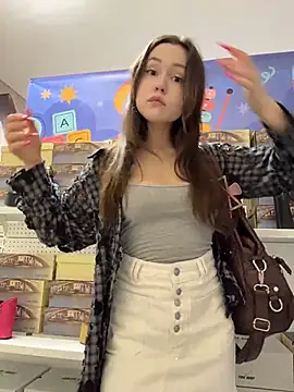 Peachy Dream online show from 06.13.26