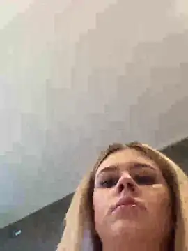 Love Bri online show from 10.17.25