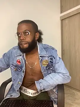 Snapshot of Jacksonking27 chatting on 11.27.25 Jacksonking27 online show from 11.27.25