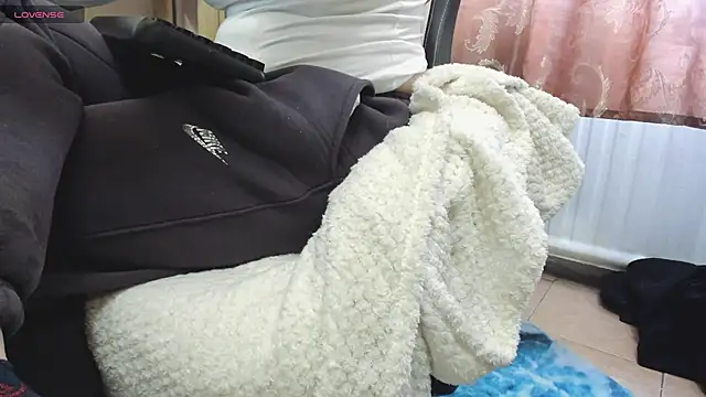 Queen Sport online show from 11.21.25