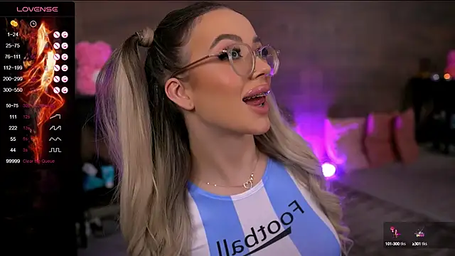 KylieJoyce online show from 02.09.25