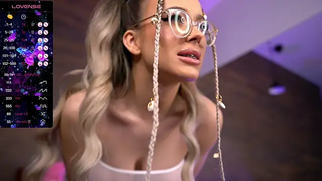 KylieJoyce online show from 03.05.25