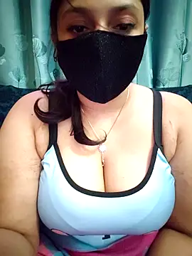 Snapshot of Afsana_Mim chatting on 11.19.25 Afsana Mim online show from 11.19.25