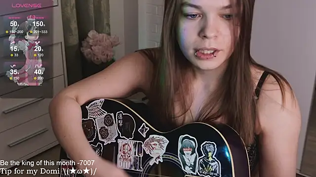 Snapshot of ValBae chatting on 03.11.25 ValBae online show from 03.11.25