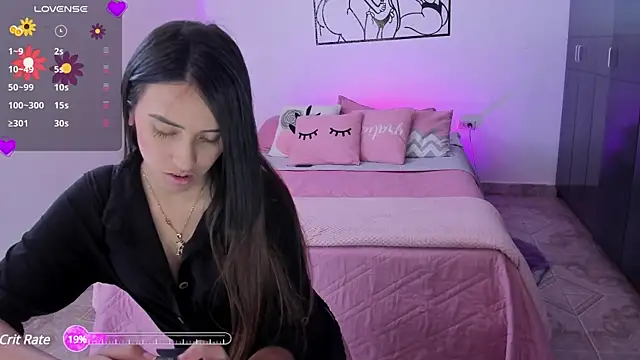 Tinylottie online show from 01.18.25