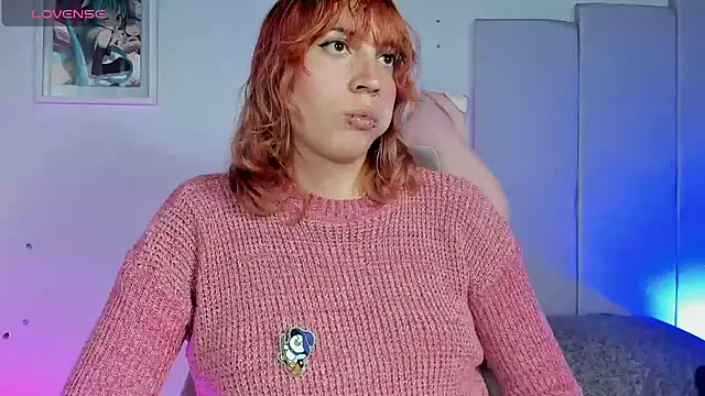 Snapshot of -kisa_ chatting on 01.17.25 -kisa online show from 01.17.25