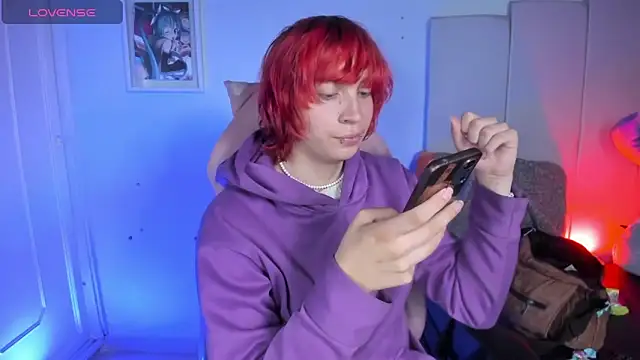 Snapshot of -kisa_ chatting on 02.12.25 -kisa online show from 02.12.25