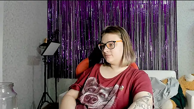 Snapshot of Seductive_She_Wolf chatting on 03.20.25 Seductive She Wolf online show from 03.20.25