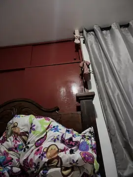 dannacoleman  online show from 01.04.25