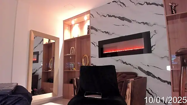 Sophia Cambpell online show from 01.10.25