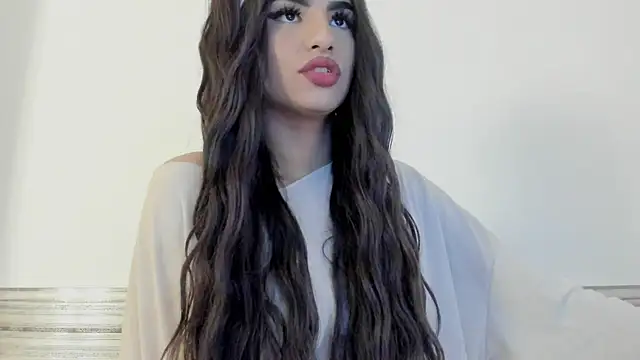 Sophia Cambpell online show from 02.04.26