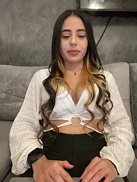 AbyThompson online show from 03.15.25