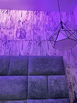 AbyThompson online show from 03.20.25