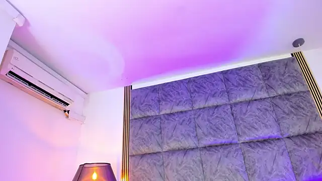 LaurenRodriiguez online show from 10.17.25