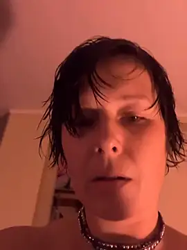 KatieBARBiE98 online show from 12.12.24