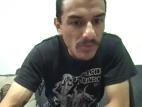 Snapshot of HorrorotikA chatting on 05.07.26 HorrorotikA online show from 05.07.26