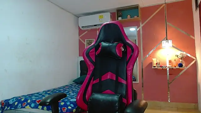 analus-01 online show from 12.16.24