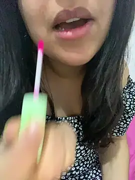 yassminsexy22 online show from 01.07.25