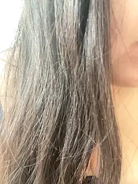 yassminsexy22 online show from 10.19.25