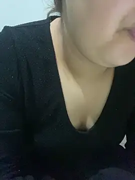 yassminsexy22 online show from 02.27.26