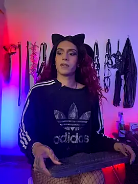 akinoro  online show from 10.23.25