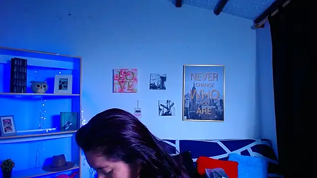 Snapshot of Sian__1 chatting on 12.21.24 Sian 1 online show from 12.21.24