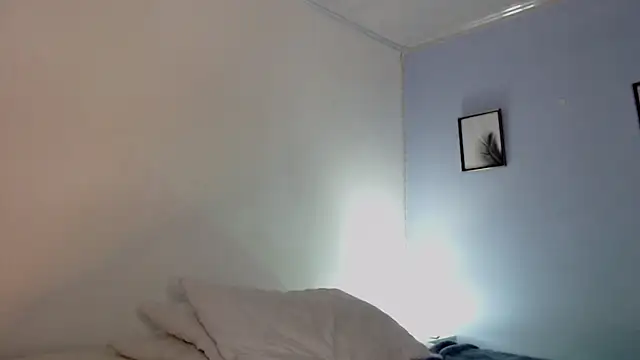 Snapshot of SophiaJoliebm chatting on 03.08.25 SophiaJoliebm online show from 03.08.25