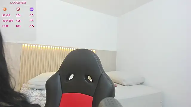 charlotte colee online show from 03.15.25