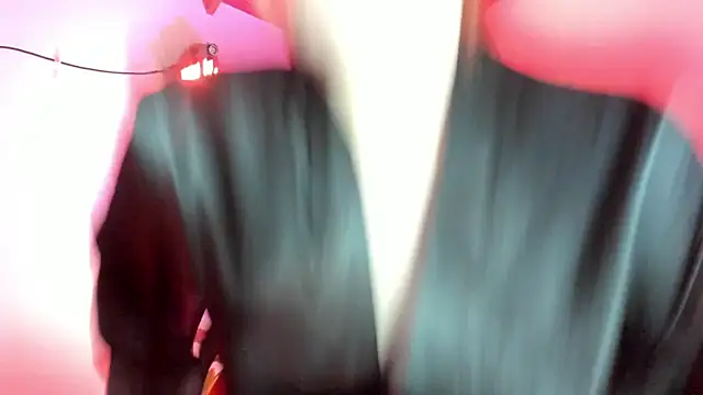 sweeet peach online show from 04.25.26