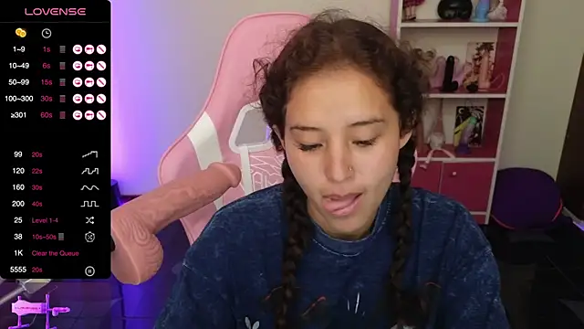 Snapshot of redbarbiedollx chatting on 03.15.25 redbarbiedollx online show from 03.15.25