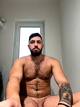 LoveIsBlind  online show from 12.06.24