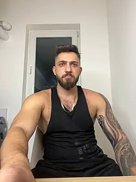 LoveIsBlind  online show from 12.27.24