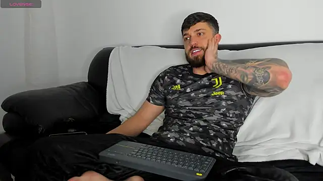 LoveIsBlind  online show from 05.09.26