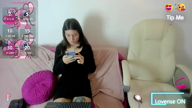 Tesa cute online show from 11.08.25