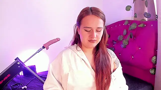 evy orange1 online show from 01.29.25