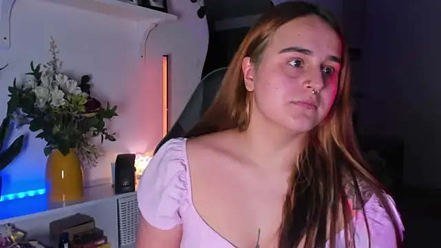 evy orange1 online show from 02.27.26