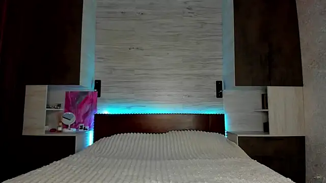 Chris Brunnet online show from 02.13.25