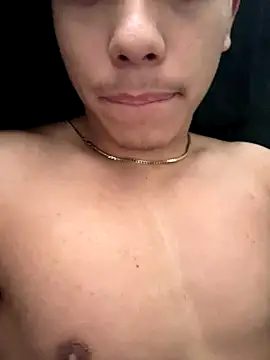 Snapshot of ilov3bigbootylatinas chatting on 10.04.25 ilov3bigbootylatinas online show from 10.04.25