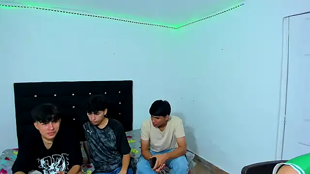 Alexander and Xiao online show from 02.28.25