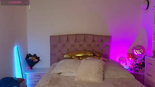 miaa saenz1 online show from 10.25.25