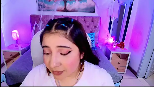 Emma monserrat online show from 10.15.25