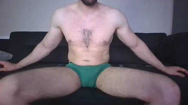 Snapshot of Turkboy_17 chatting on 07.11.26 Turkboy 17 online show from 07.11.26