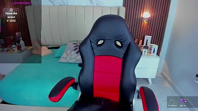 CAMILAGRAY online show from 01.19.26