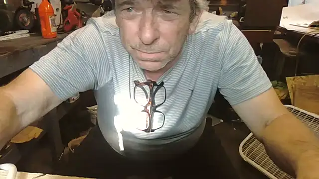 Snapshot of llovetoshowoff chatting on 07.15.26 llovetoshowoff online show from 07.15.26