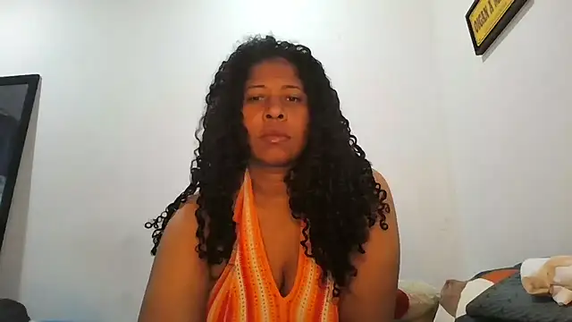 Ivon-09 online show from 12.05.25